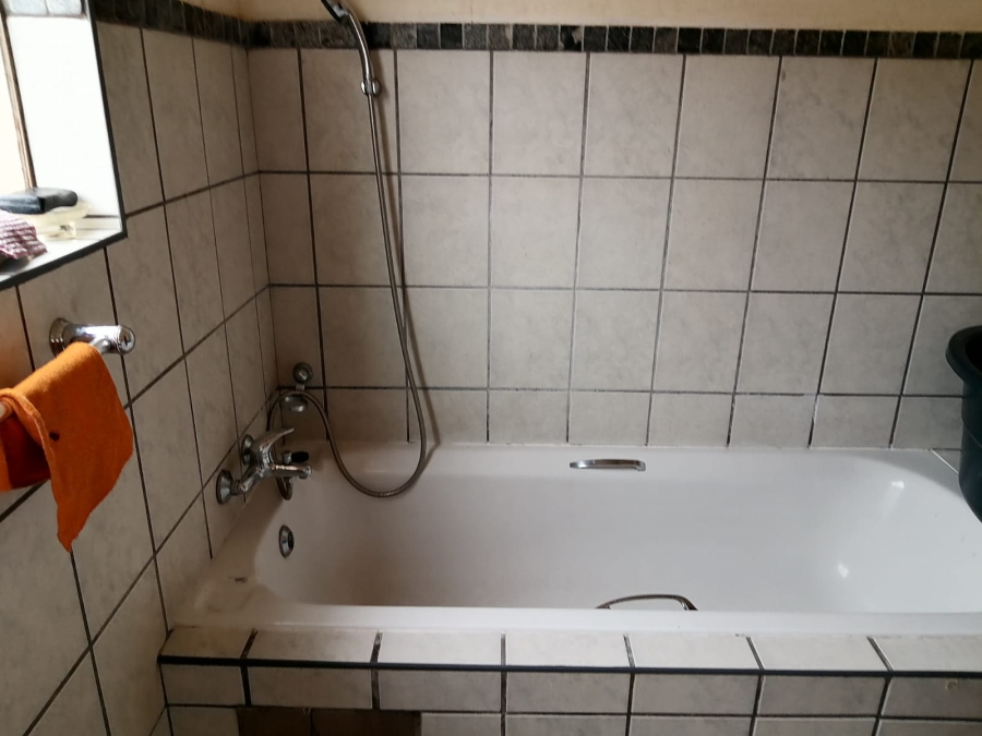 3 Bedroom Property for Sale in Bodorp North West